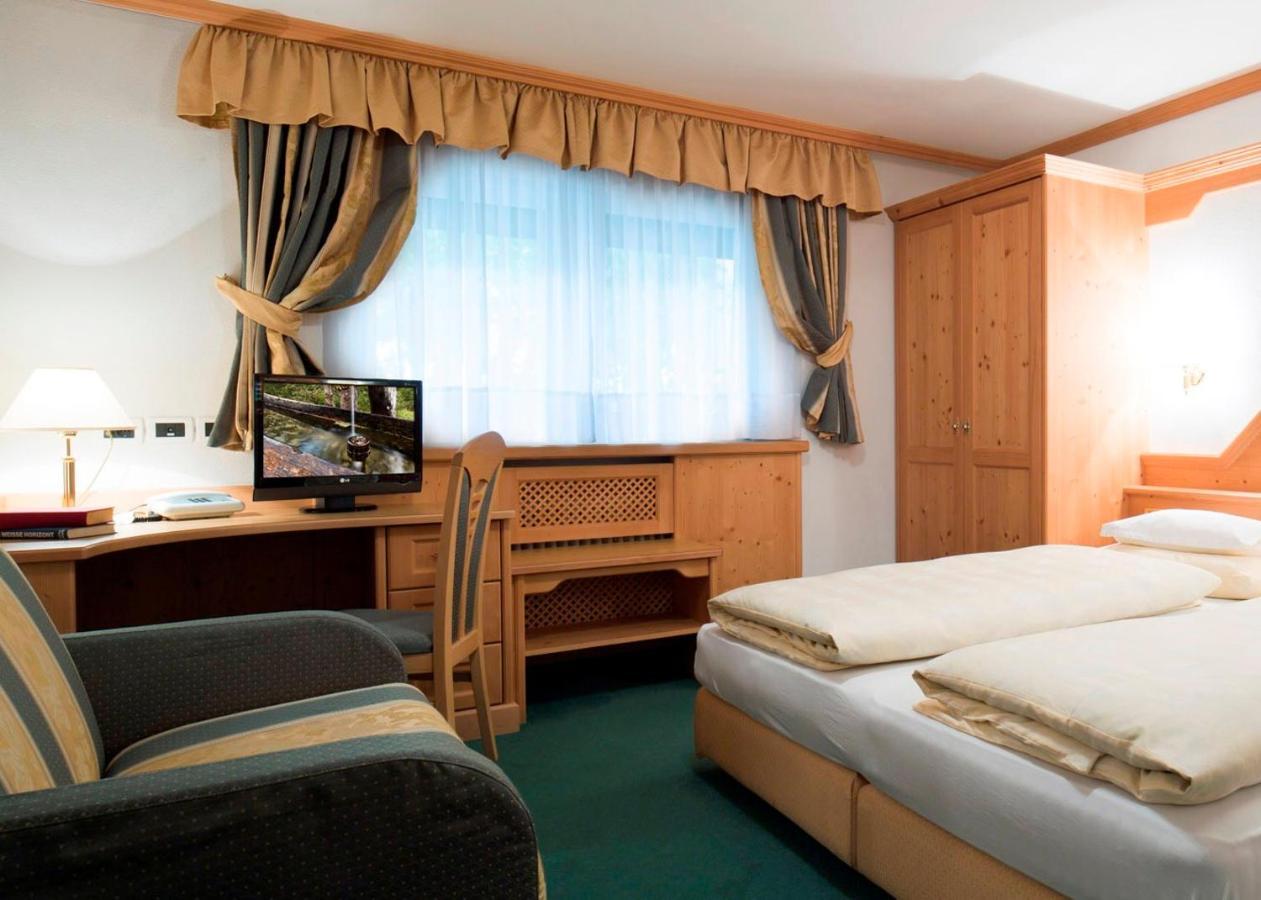 B&B Residence Adria Corvara In Badia Room photo